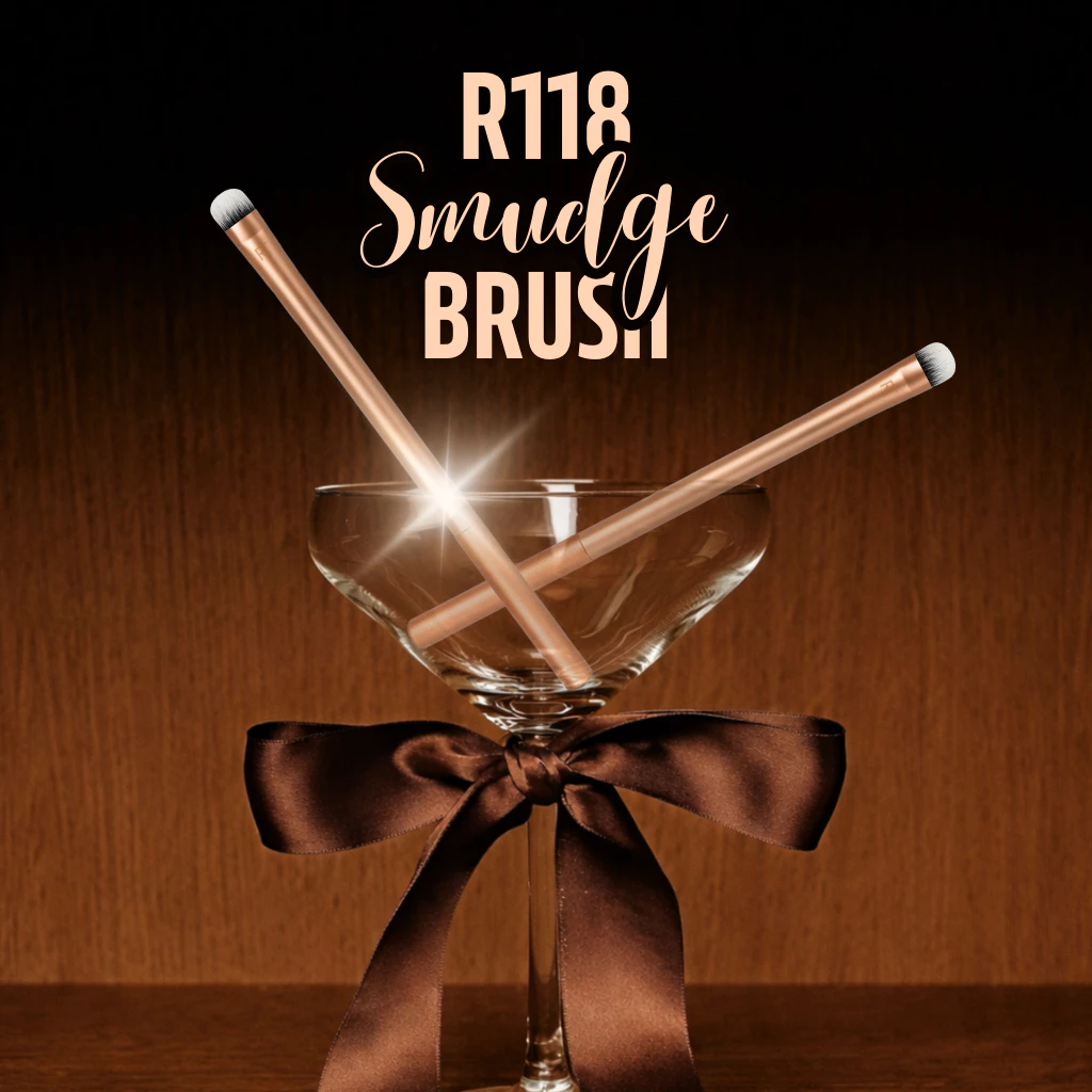 Cọ Tán Viền Mắt RT Real Techniques Smudge Brush R118